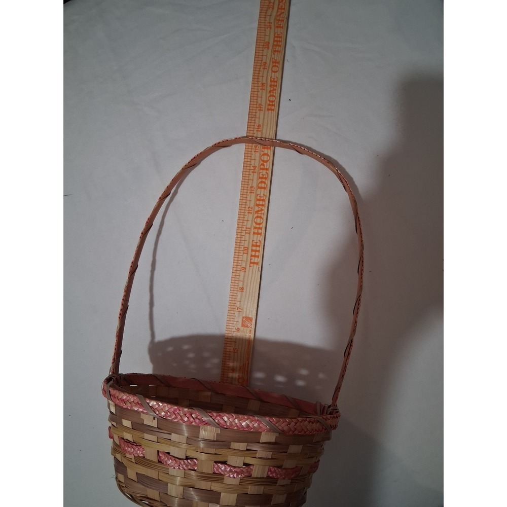 Two vintage woven bamboo baskets with‎ tall handles and pink accenting. - Picture 9 of 9